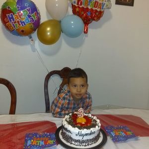 Meet your Posher, Erick